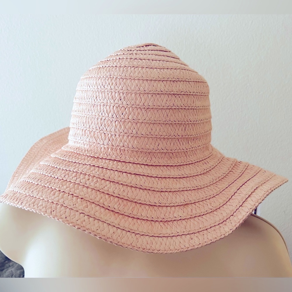 Time and Tru one size fits all light pink women’s wide brimmed summer hat…